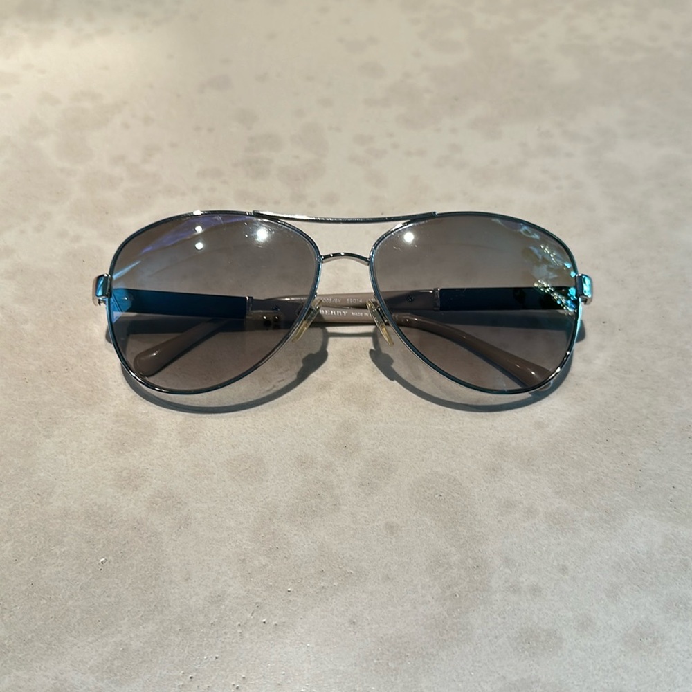Burberry Aviator Sunglasses: 3080 1005/6V 59-14 135 2N
